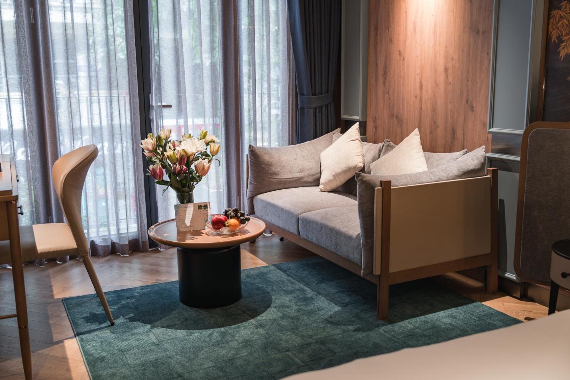 La Passion Premium Cau Go Hotel Hanoi Bagian luar foto