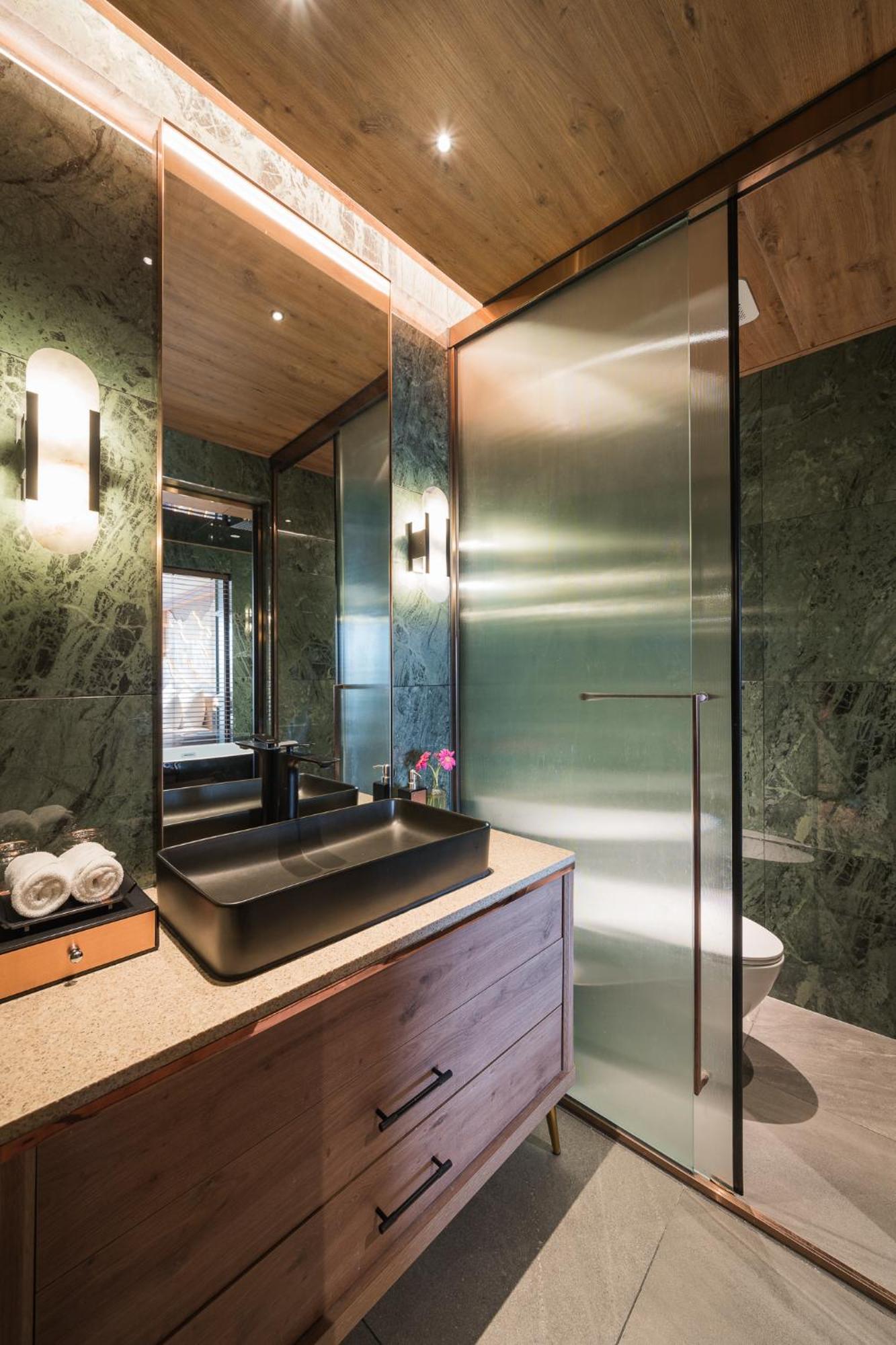 La Passion Premium Cau Go Hotel Hanoi Bagian luar foto