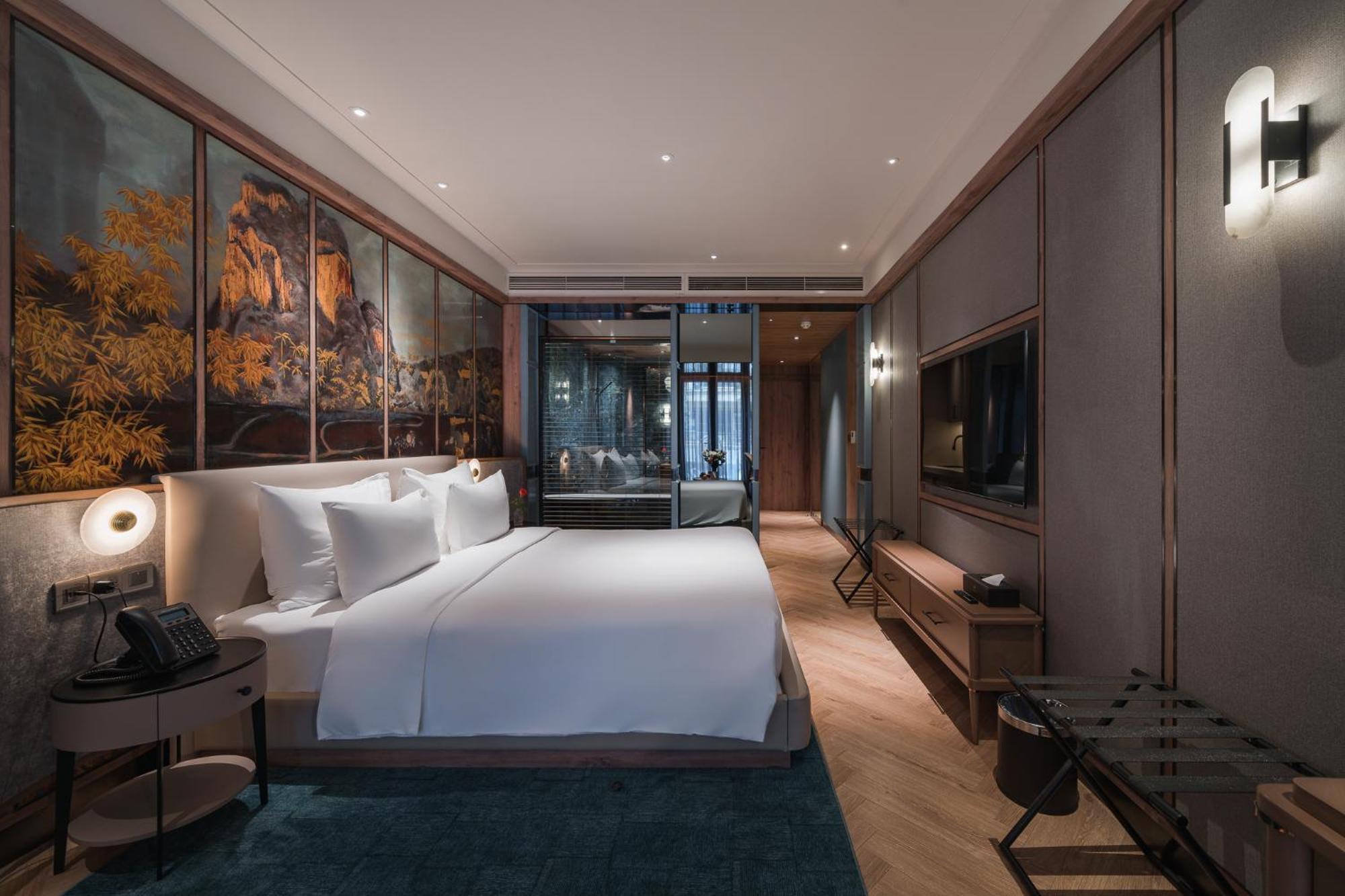La Passion Premium Cau Go Hotel Hanoi Bagian luar foto